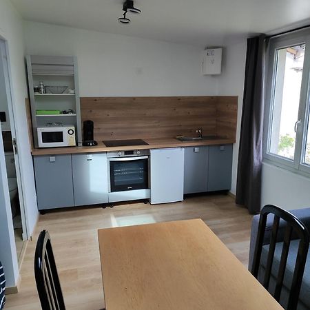 Studio Independant Avec Jardin Au Calme Neuilly-Plaisance Exterior foto